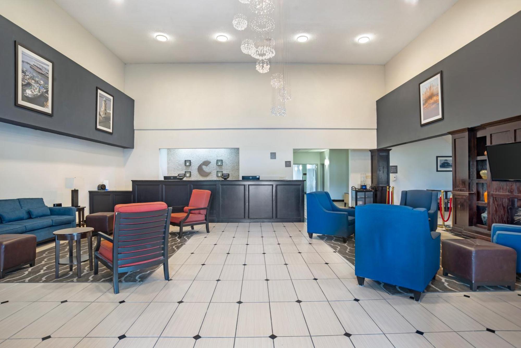 גאלפורט Comfort Inn & Suites Crystal Inn Sportsplex מראה חיצוני תמונה