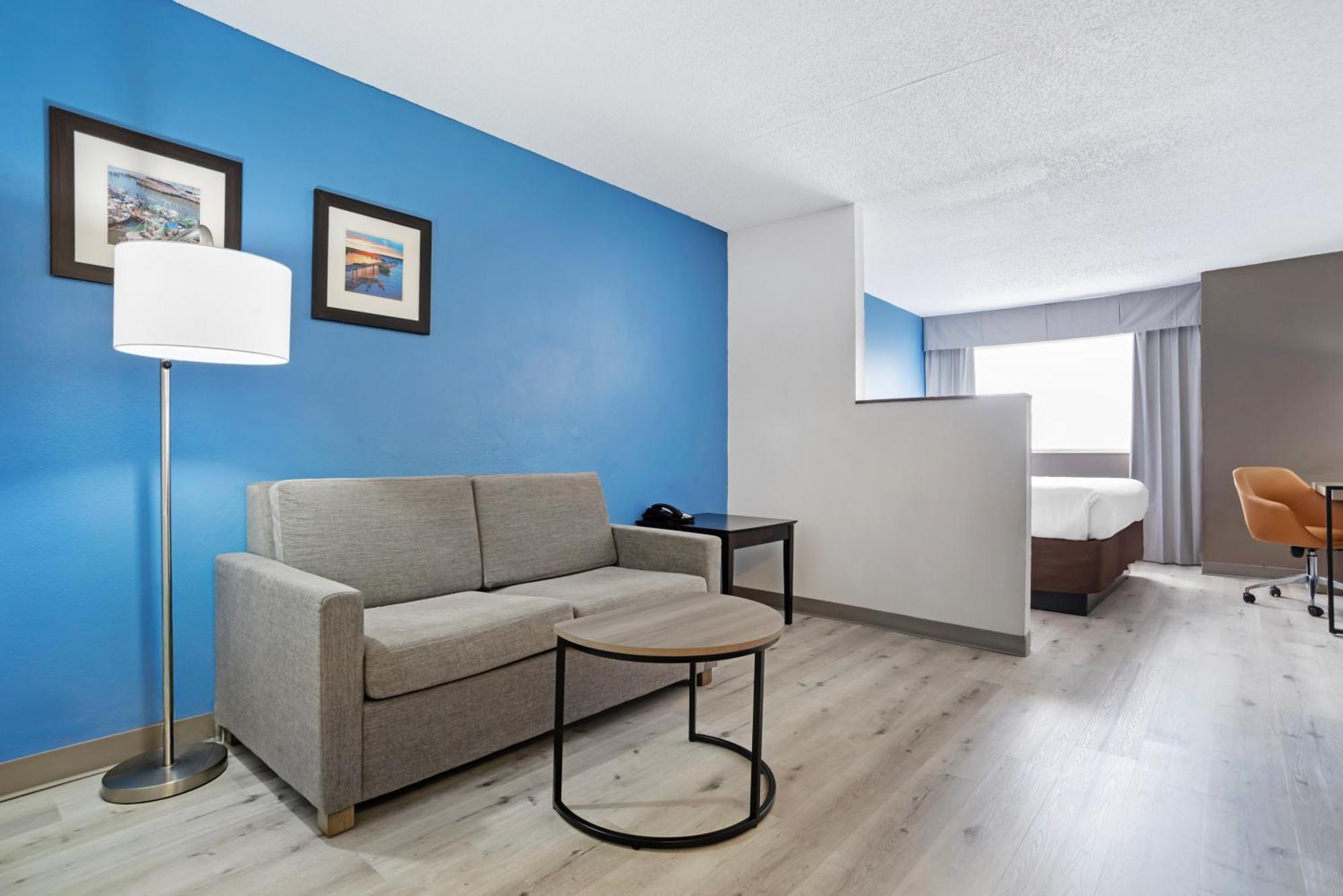 גאלפורט Comfort Inn & Suites Crystal Inn Sportsplex מראה חיצוני תמונה