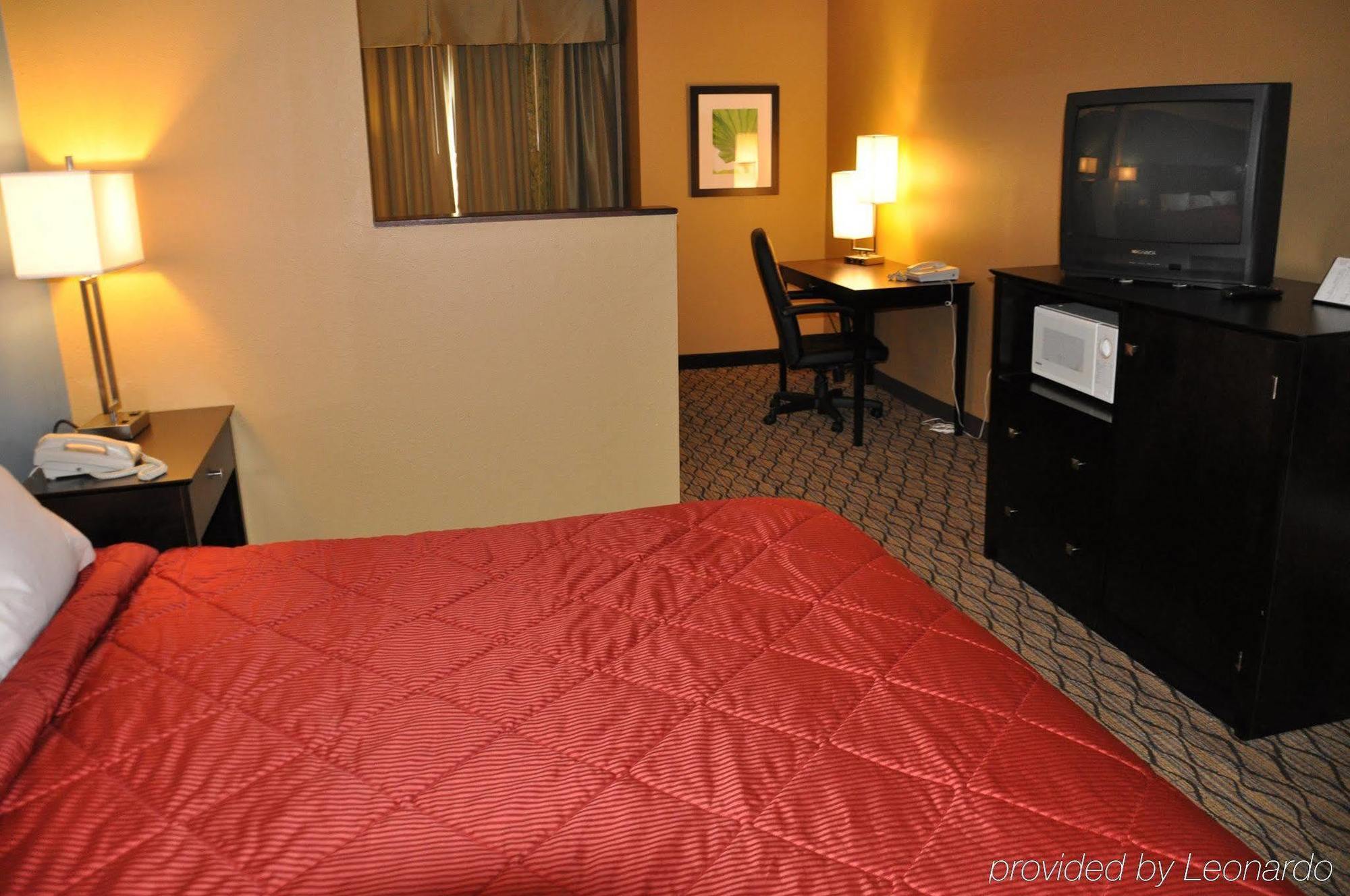 גאלפורט Comfort Inn & Suites Crystal Inn Sportsplex חדר תמונה